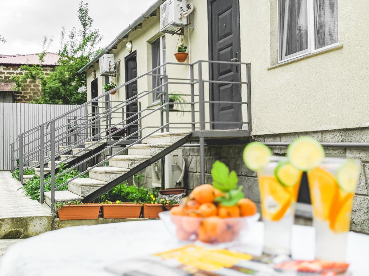 Kutaisi-Maemani Hotel ภายนอก รูปภาพ