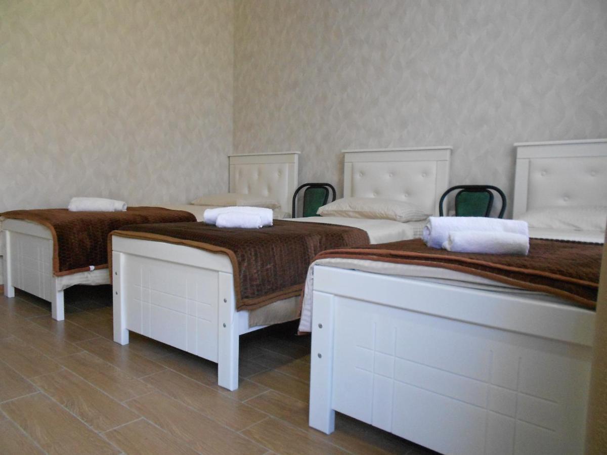 Kutaisi-Maemani Hotel ภายนอก รูปภาพ